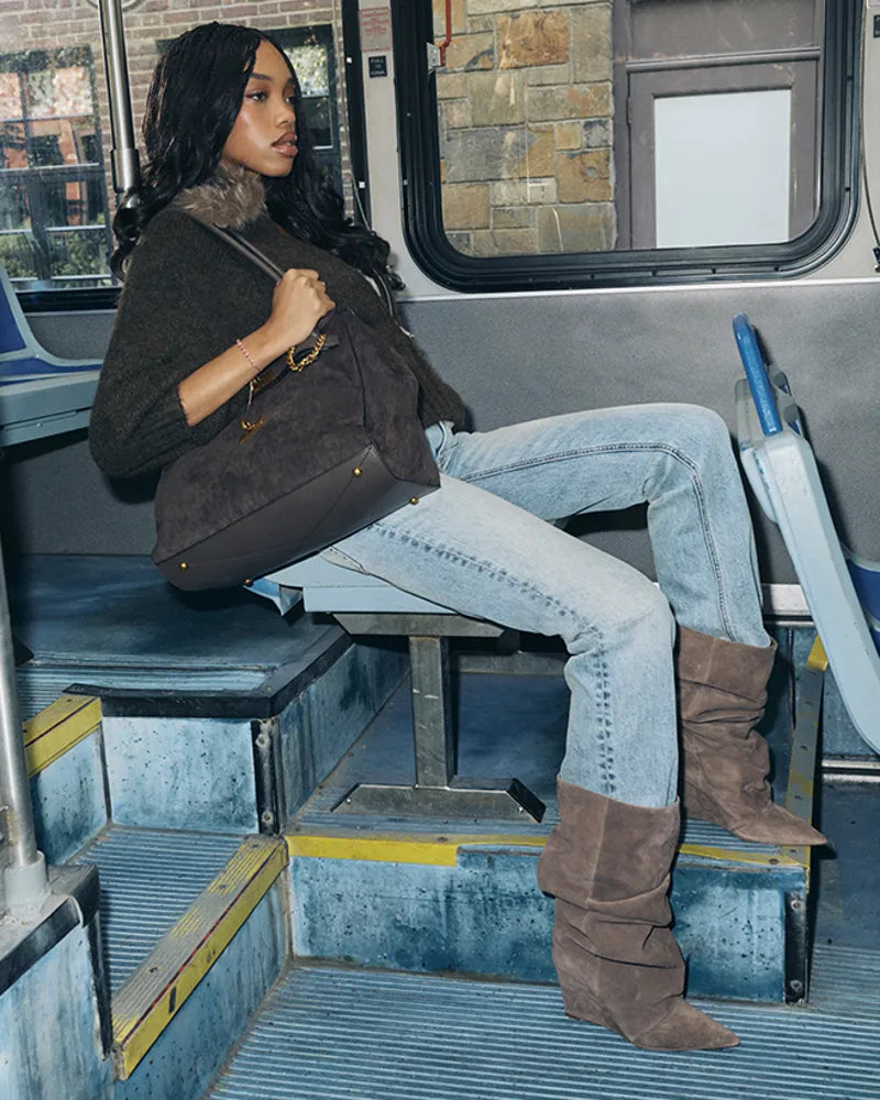 SLOUCHY BOOTS